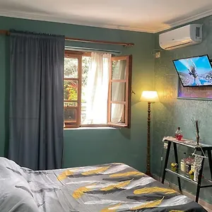 https://old-house-station.hotels-in-tirana.com